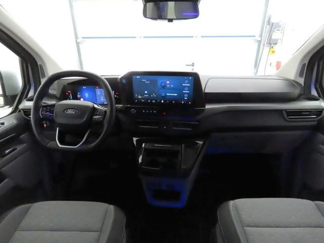 Ford Nugget