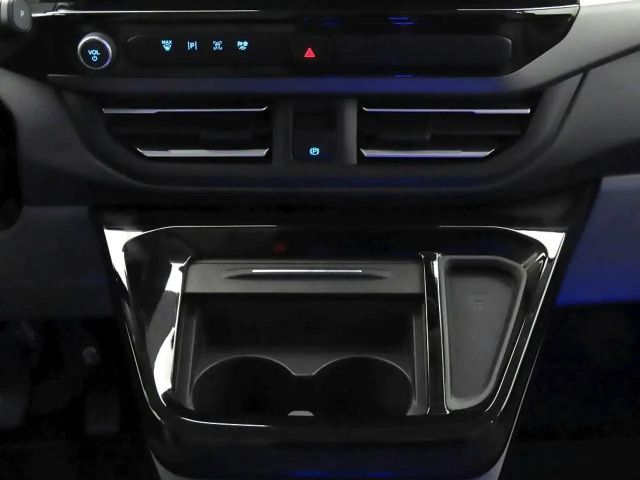 Ford Nugget