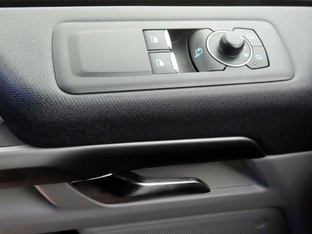 Ford Nugget