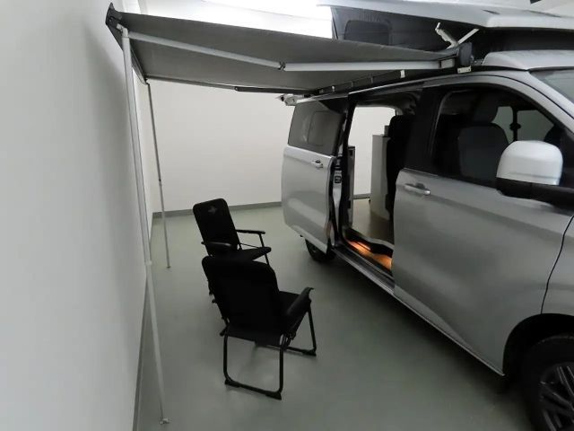 Ford Nugget
