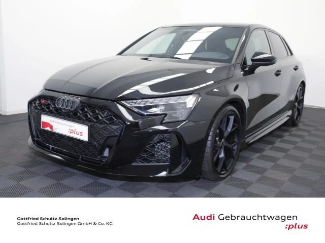 Audi RS3 Sportback Matrix Sonos NaviPlus 2026 Benzine