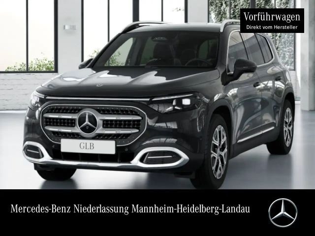 Mercedes-Benz GLB 180 Pano LED Kamera Spurhalt-Ass PTS Easy-Pack 2026 Benzine