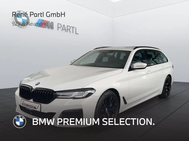 BMW 530 d Touring M-Pro adapLED ACC RFK StHzg AHK 2023 Diesel
