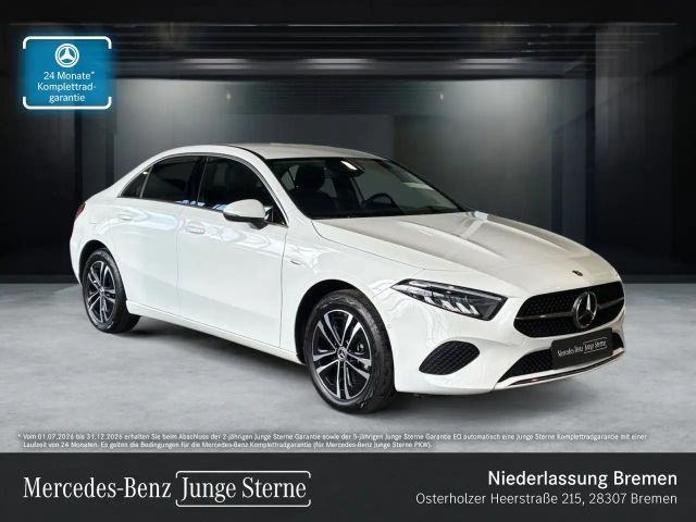 Mercedes-Benz A 250 e Lim PROGRESSIVE+LED+KAMERA+8G 2025 Hybride / Benzine