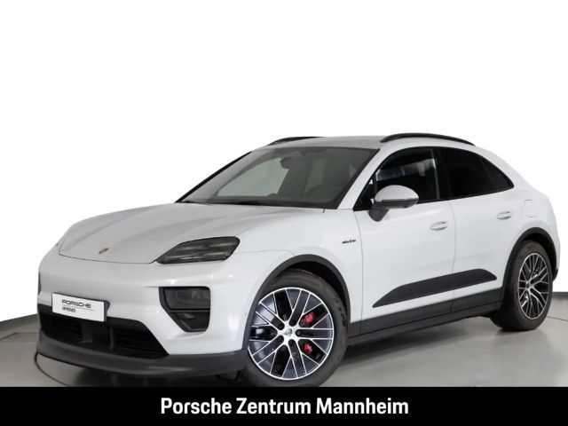 Porsche Macan 4S Anhängevorrichtung SurroundView Luft Hinterachs 2024 Elektrisch