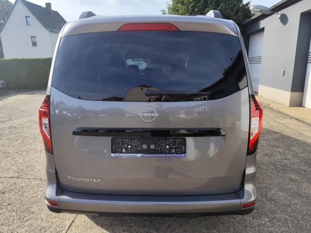 Nissan Townstar