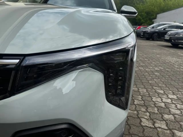 Kia K4