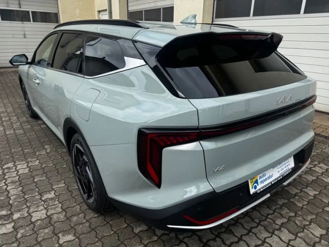 Kia K4