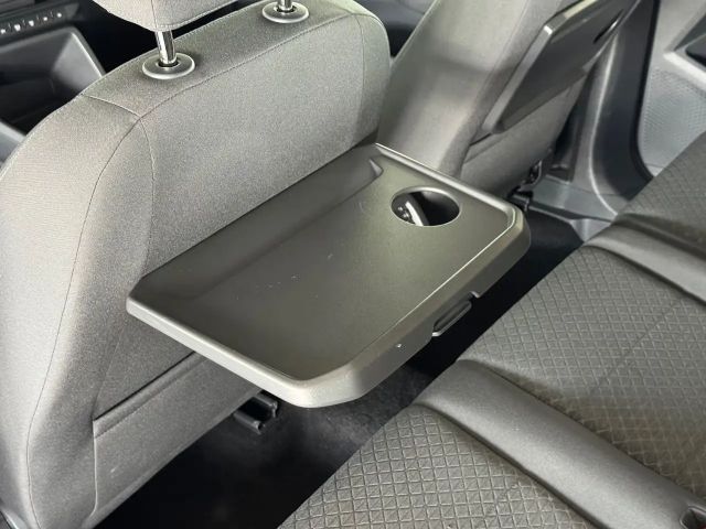 Ford Grand Tourneo