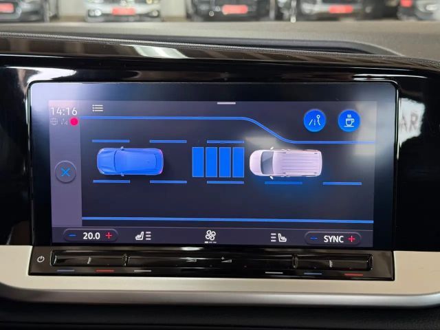 Ford Grand Tourneo