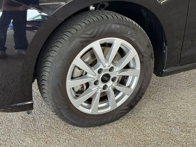Ford Grand Tourneo