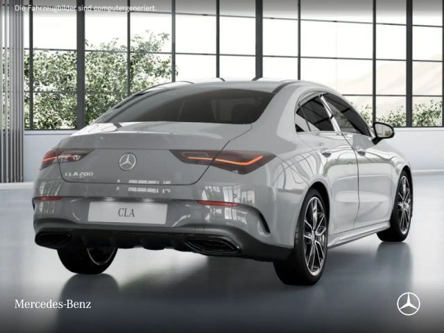 Mercedes-Benz CLA 200