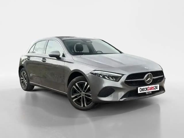 Mercedes-Benz A 250 e Progressive PDC KAMERA LED *SOFORT* 2024 Hybride / Benzine