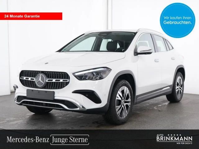 Mercedes-Benz GLA 180 DISTRONIC/360°/TOTW/LED/ADVANCED+ Progressive SHZ/Parktronic/KeylessGo/Kamera/Klima/Styling/Telefon/MF-Lenkrad 2025 Benzine