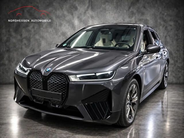 BMW iX xDrive40 Sport | Panorama | Harman/Kardon 2023 Elektrisch