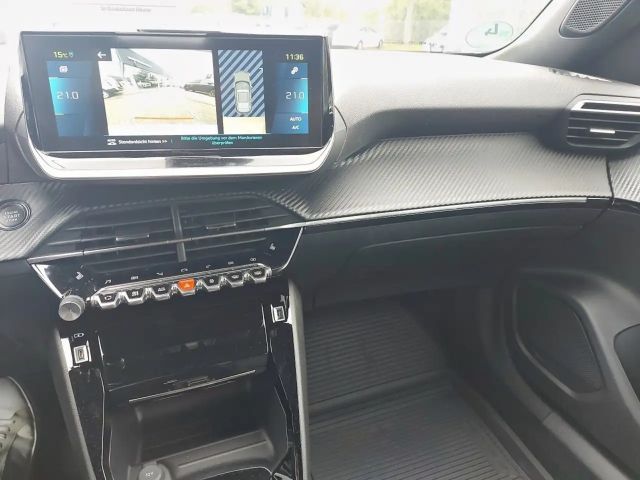 Peugeot e-2008