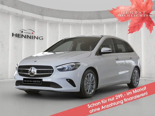 Mercedes-Benz B 180 Progressive LED SHZ Widescreen 7G Spur 17" 2022 Benzine