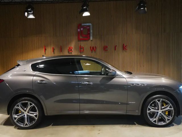 Maserati Levante GranSport V6 *letztes Facelift*21 Zoll*U-frei*BRD-FZG* 2021 Benzine