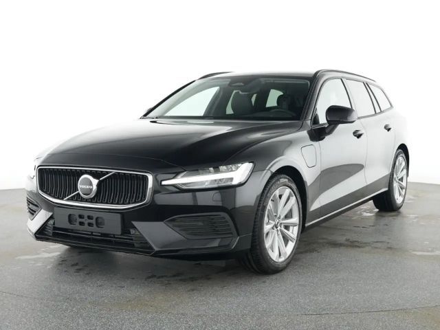 Volvo V60 T6 AWD Core Recharge Plug-In Hybrid StandHZG ACC M 2026 Hybride / Benzine