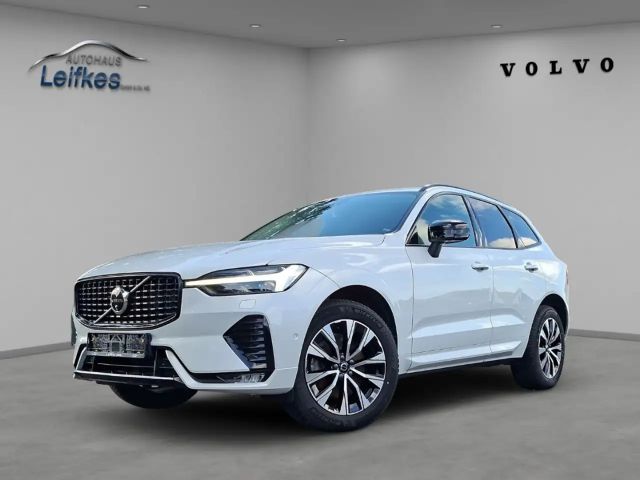 Volvo XC60 B4 Diesel 2WD Plus Dark Pano AHK Memory HarmanKard 2023 Diesel