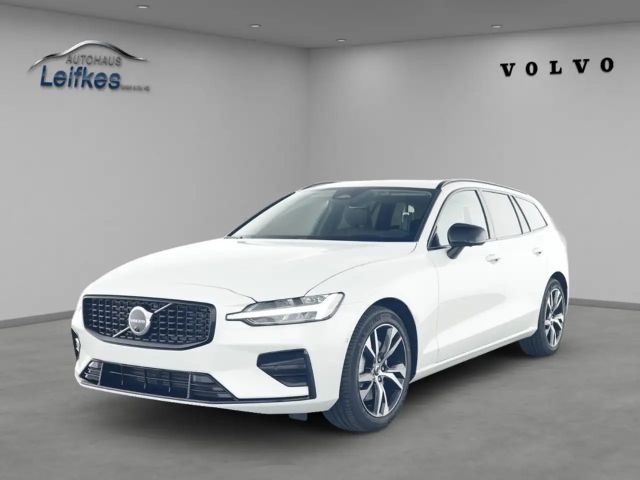 Volvo V60 B4 Plus Dark HUD Digitales Cockpit Memory Sitze So 2025 Benzine