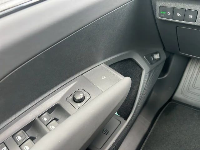 Skoda Peaq