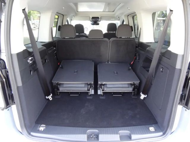 Ford Grand Tourneo