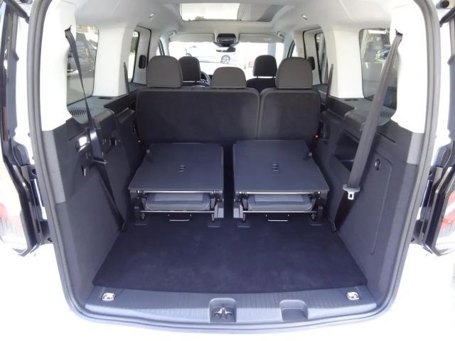 Ford Grand Tourneo