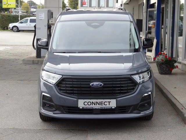 Ford Grand Tourneo