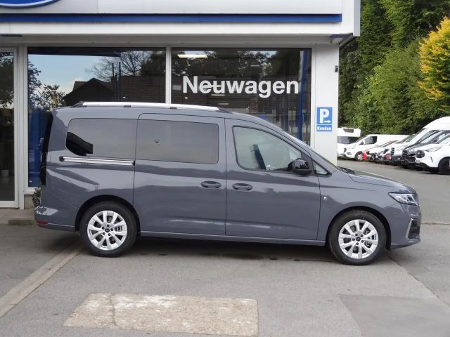 Ford Grand Tourneo