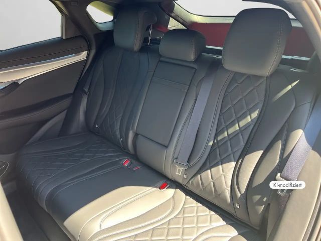 BYD Sealion 7