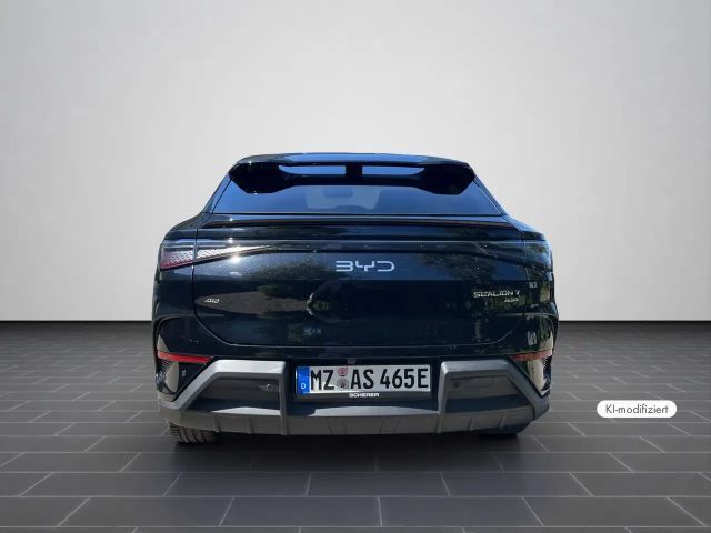 BYD Sealion 7