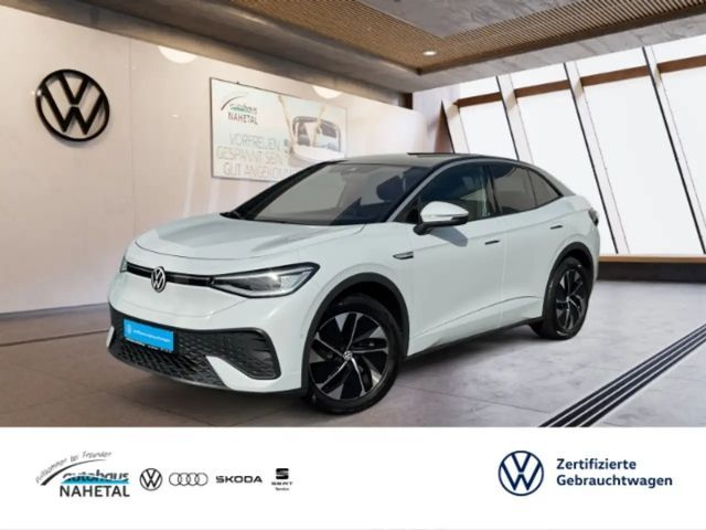 Volkswagen ID.5 Pro Performance IQ.LIGHT NAVI 19'' AHK 360° WÄRMEP 2022 Elektrisch