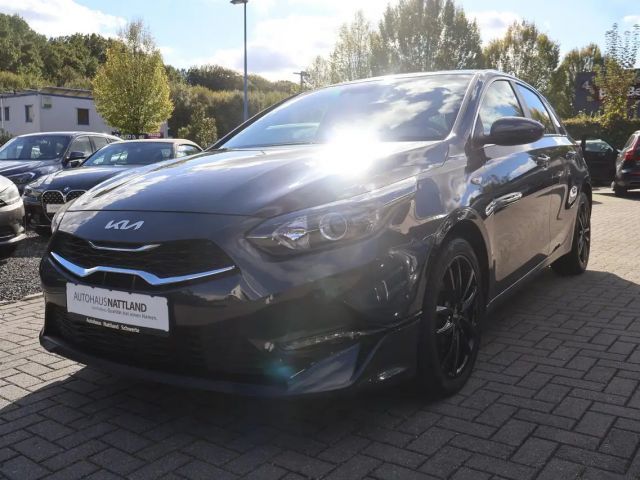 Kia Ceed / cee'd
