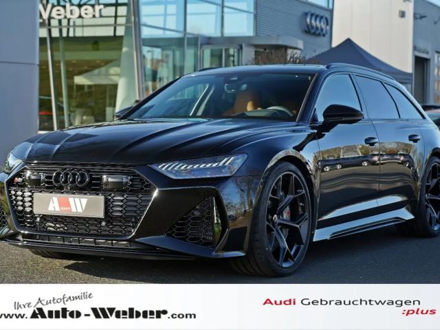 Audi RS6 Avant perf DYN.+ KERAMIK LASER PANO AHK 305 2025 Benzine