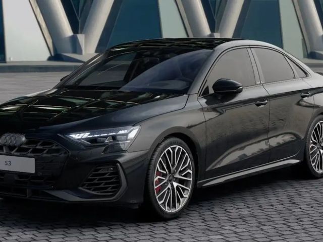 Audi S3 Limousine qu. BLACK PANO AKRAPOVIC HuD KAMERA 2025 Benzine