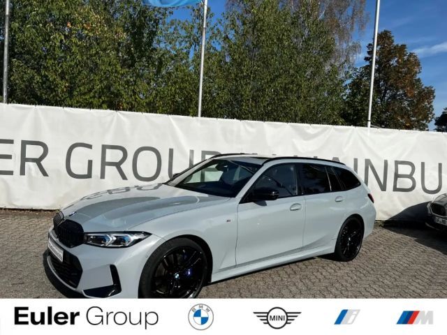BMW 330 I XDRIVE M Sportpaket HUD StandHZG Panorama Navi 2023 Benzine