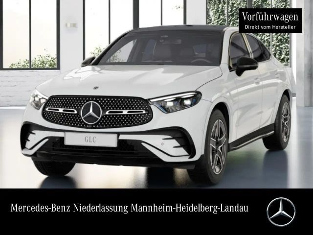 Mercedes-Benz GLC 200 4M AMG+NIGHT+PANO+360+TOTW+KEYLESS+9G 2026 Benzine