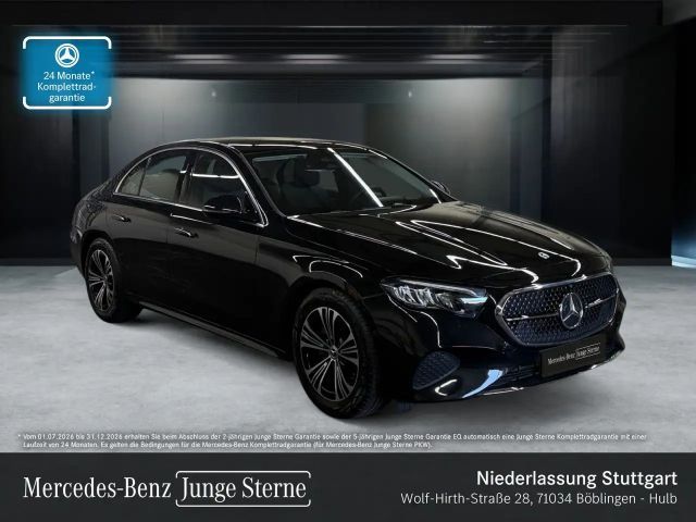 Mercedes-Benz E 220 d Avantgarde Pano LED Kamera Spurhalt-Ass 9G 2025 Diesel