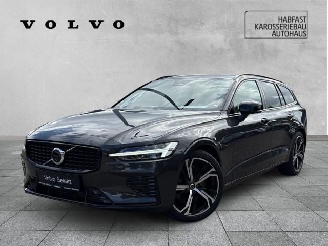 Volvo V60 Kombi Plus T8 Dark Plug-In Hybrid AWD StandHZG Led 2024 Hybride / Benzine