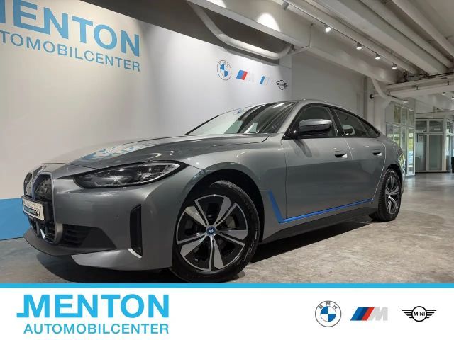 BMW i4 eDrive40 HiFi/ACC/RAFK/DAB/Komf.zugang 2023 Elektrisch
