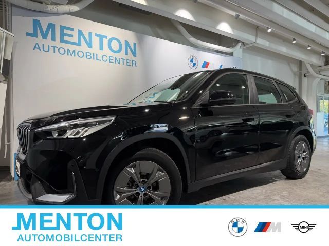 BMW iX1 xDrive30 DAB Parkassistent Shz 2023 Elektrisch