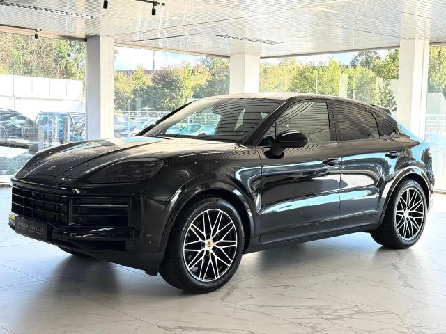 Porsche Cayenne Coupe LUFT*PANO*SPORTCHRONO*SPORTAUSPUFF 2024 Benzine