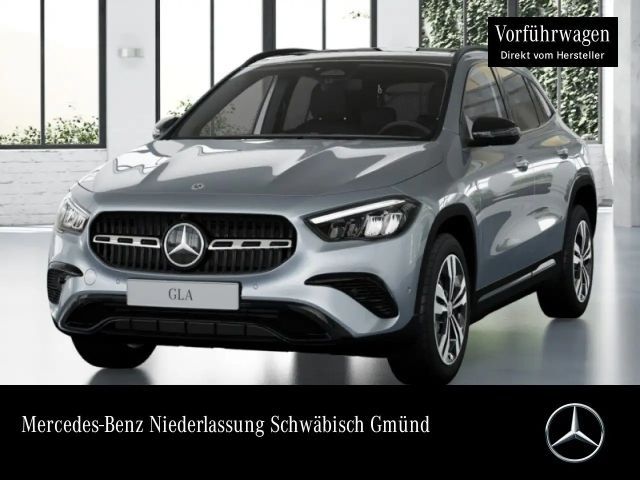 Mercedes-Benz GLA 220 4M PROGRESSIVE+NIGHT+PANO+360°+AHK+LED+8G 2026 Benzine