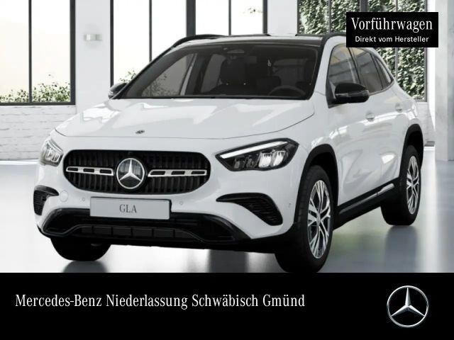 Mercedes-Benz GLA 220 4M PROGRESSIVE+NIGHT+PANO+360°+AHK+LED+8G 2026 Benzine