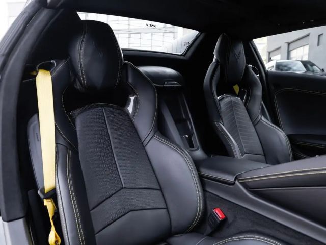 Corvette C8