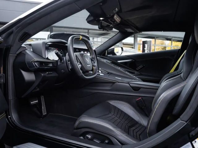Corvette C8