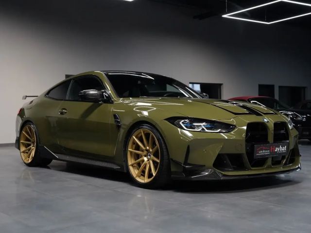 BMW M4 Coupe Competition *M Performance* Carbon-Tack 2023 Benzine