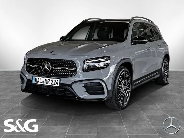 Mercedes-Benz GLB 200 AMG MBUX+360°+M-LED+Pano+Night+Totwink 2026 Benzine