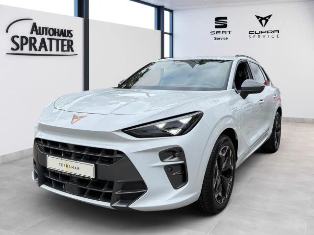 Cupra Terramar 1.5TSI e-Hybrid AHK ACC LED Pano Kamera 2026 Hybride / Benzine